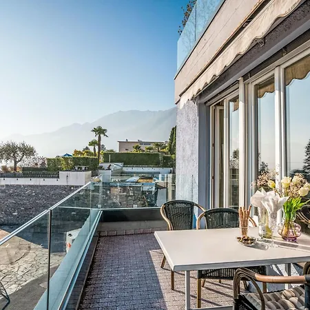 现代13号套房公寓 公寓