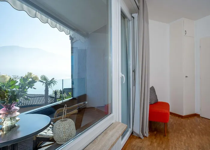 Modern-13 By Interhome أسكونا