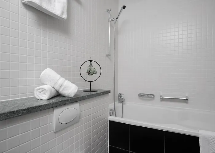 Modern-13 By Interhome